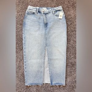 GOOD AMERICAN Cross Over Waist Front Slit Denim Skirt